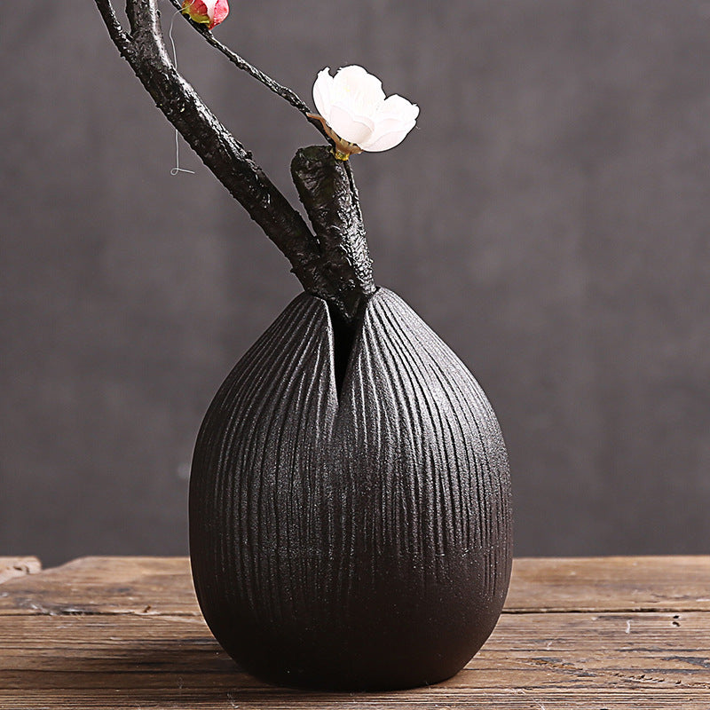 Ceramic Vase Black