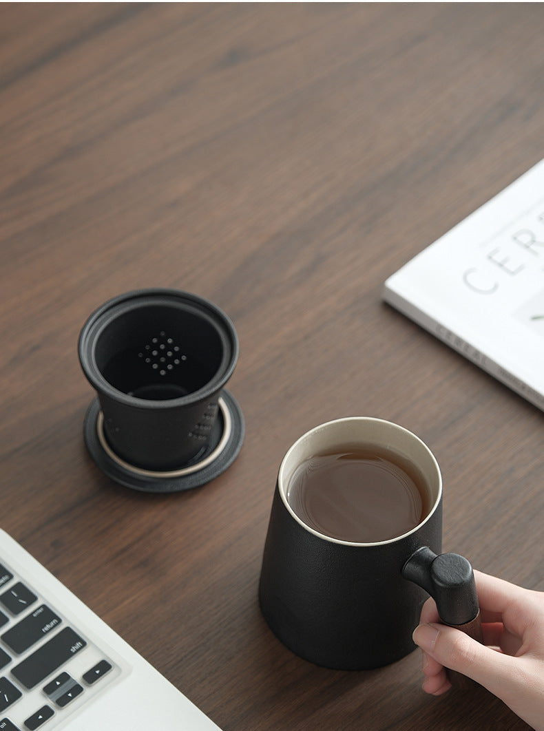 Ceramic Tea Mug with Infuser and Lid