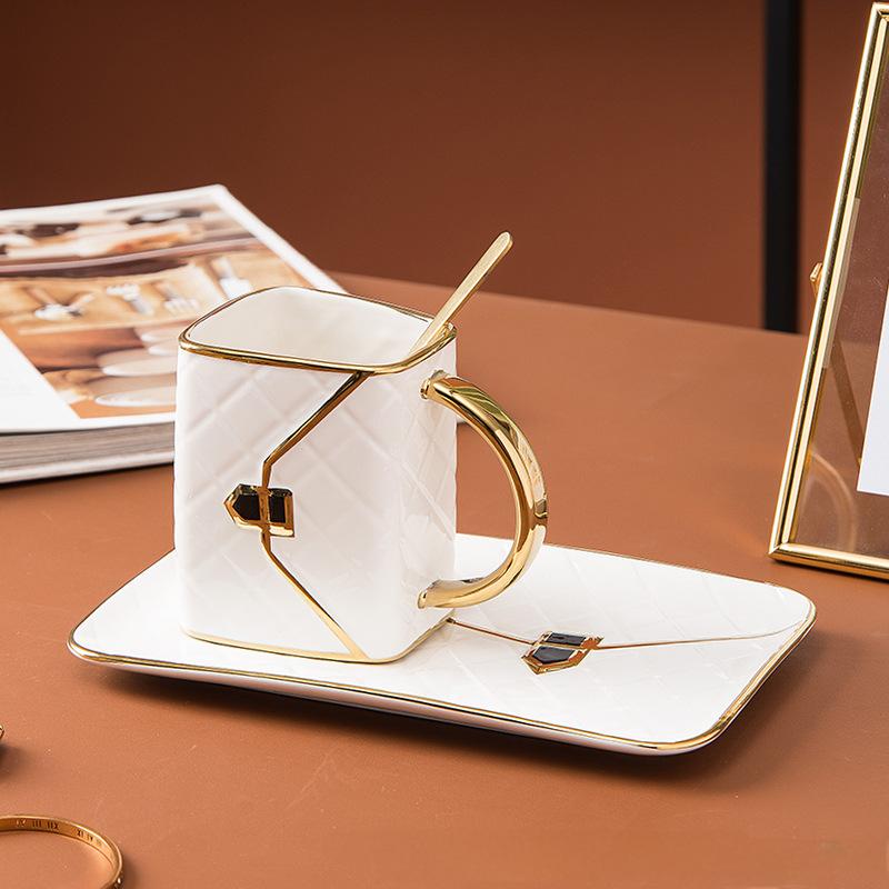 Handbag-Inspired Ceramic Coffee Cup Set   White