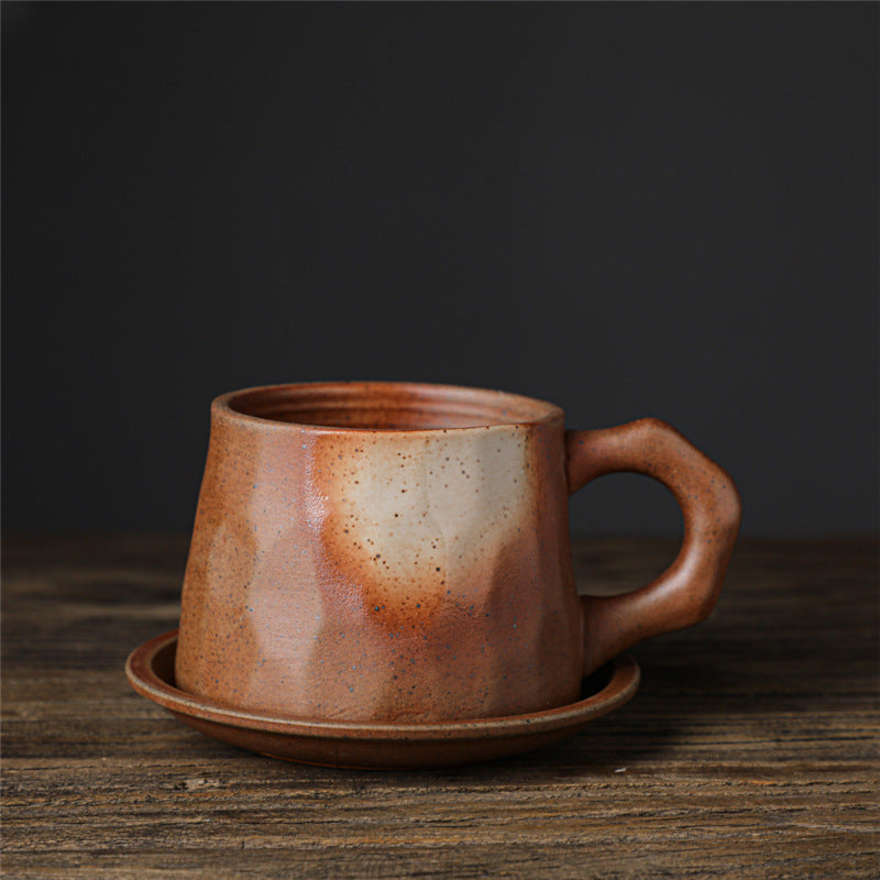 Vintage Ceramic Coffee Tasse und Untertasse (braun rot)